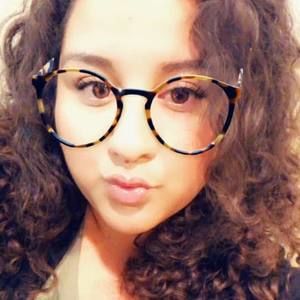 Meet your Posher, Mayra